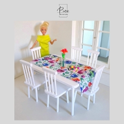 6 krzeseł + jadalniany stół...